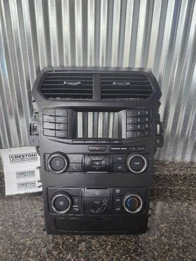 Kb5t-18a802-ba Ford Truck 638-12001 19 Explorer Audio Equipment Radio Control Panel Id