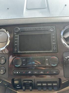 Am-fm-cd-mp3 Ford Truck Cl1z18c869aa Audio Equipment Radio Receiver Fits 08 F450