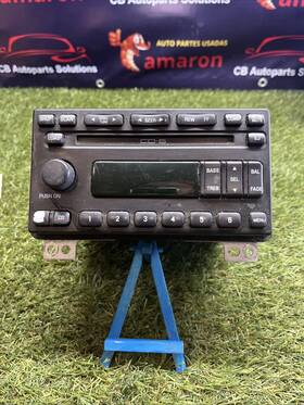 4l1t-18c815-ca Ford Trucks 4l1t-18c815-c 03-05 Expedition Audio And Visual Equip. Am-fm-cd 6 Disc Id Oem