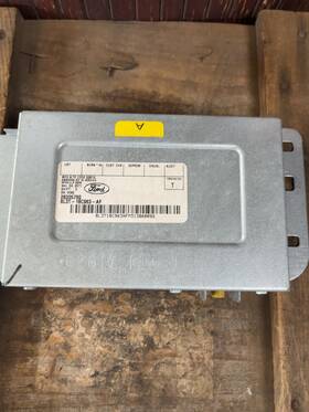 8l3t-18c963-af Ford Trucks 2008-11 Ranger Sirius Radio Control Module Oem