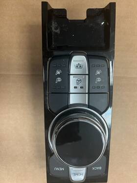 96540d2000zca Genesis 638.gn1s17 G90 2017 Audio Control Mounted 302280