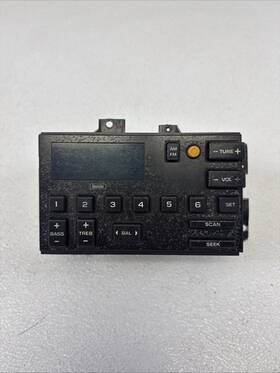 16071005 Gm 88-94 Chevy Silverado Sierra Suburban Radio Stereo Tuner Oem Black
