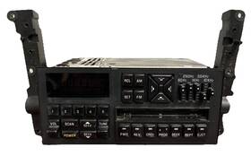 16137564 Gm 90 91 Buick Reatta Riviera 90-93 Olds Tornado Premium Am Fm Cassette Radio Oem