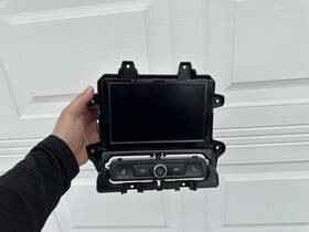 84797271 Gm Chevrolet Silverado 1500 2019-2022 Touchscreen Radio Oem Custom Trail Boss