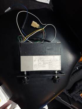 99221-126-0 Gm Clarion 8550r Am/fm Cassette Player Oem