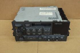 15763127 Gmc 1995 96 97 98 1999 Sierra Cassette Player Am Fm Radio Receiver Oem