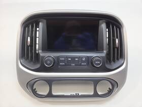 84449233 Gmc 84098960 2015 2018 Canyon Radio Display Faceplate Am Fm Audio Control Oem