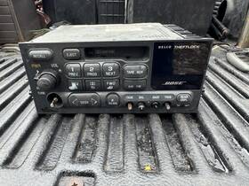 89ckwum182380152 Gmc 1999 Yukon Denali Bose Radio Stereo Cassette Player