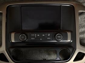 96666 Gmc Head Unit With And Cd Player Bezel For 2017 Gmmc Sierra Denali 2500