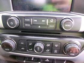 594-10833 Gmc Truck Audio Equipment Radio Control Panel Fits 17-19 Silverado 2500 Pickup 7159708