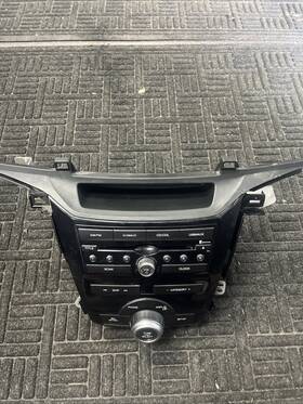 8-a320 Honda 39100 2011 2013 Odyssey Radio Am/fm Control Panel Oem
