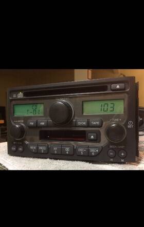 39100-s9v-a300 Honda 2003 - Ft05 Pilot Oem Am/fm/6-disc Cd/cassette Stereo