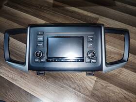 39100-tg7-a21 Honda 2016-2018 Pilot Radio Receiver Display Screen. Model
