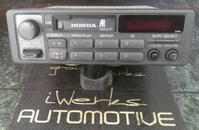 39110-sr8-a000-m1 Honda Oem Usdm 93-94 Civic Eg Sr3 Sr4 Auto Am/fm Radio Cassette Ar Version Unit