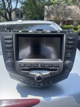 39175-sdn-l41 Honda Oem Radio With Navigation 2004-2006 Accord