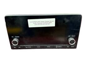 8a100-3v0-a02-m1 Honda 25 Hrv Radio Display Screen Audio Receiver Controls Oem