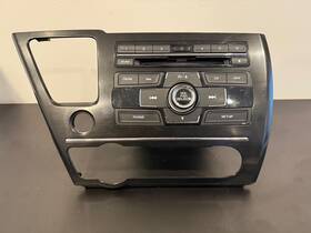 D03b59001 Honda 2013-2015 Civic Am Fm Cd Player Radio Receiver Oem