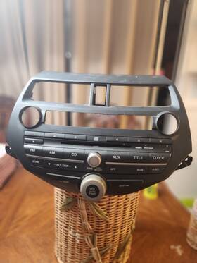 Deh-g3127 Honda 2008-2012 Accord Am Fm Cd Player Radio Receiver Oem