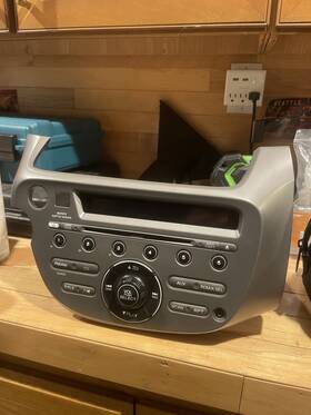 39100-tk6-a011-m1 Honda Mf638aq 2009 Fit Oem Am/fm Radio Receiver Cd Mp3 Player 10-13