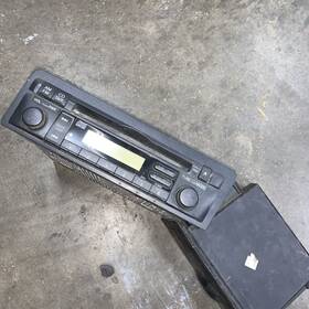 Mf721aa Honda 2001-2004 Civic Factory Stereo Cd Player Radio Oem Untested