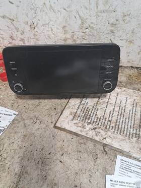 96160s2570ret Hyundai 638-14890 2023 Santa Fe Stereo Radio Display And Receiver Sku#4370721