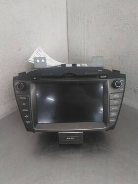 638-72675 Hyundai Audio Equipment Radio With Navigation Us Market Fits 14-15 Tucson 1049373