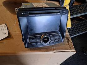 638-74081 Hyundai Audio Equipment Radio Receiver Assembly With Navigation Fits 11 Sonata 605172