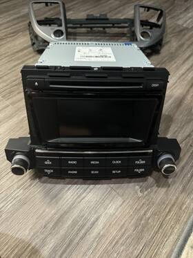 96180-d33004x Hyundai 2018 Tucson Receiver And Trim