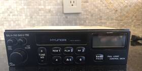H-828j2u Hyundai Model Am/fm Car Radio Cassette Deck