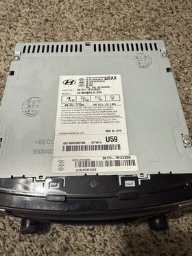 0003713448 Hyundia Oem 12-15 Hyundai Accent Am Fm Xm Radio Receiver Aux Cd Audio Stereo Player