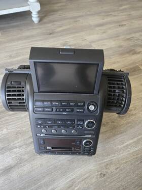 28188am800 Infiniti Genuine 2003-2004 G35 Bose Navigation Map Radio Cd 6 Disc Climate