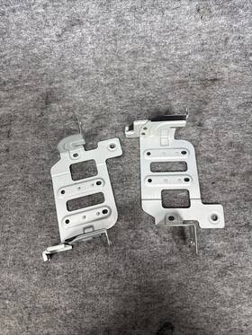 28038-jk000 Infiniti 638.in1o13 07-13 G35/g37/g25 Radio Bracket Pair Oem
