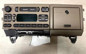 Xr8f-18k876-dflgr Jaguar Genuine Am/fm Cd Cassette Player For 2000 S Type