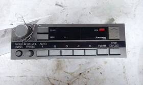 638-56277 Japanese Chrysler 85-86 Colt Dodge Radio Mb382834