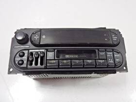 Jeep 04858584af Grand Cherokee Wj 99-00 Am Fm Cassette With Cd Control Radio Parts Only