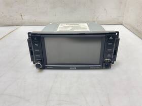 05091338af Jeep Jk Wrangler Rubicon Media Radio Sirius Disc Drive 2012-14 001422