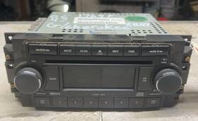 5064072af Jeep 2005-2007 Grand Cherokee 300 Magnum Am Fm Radio Receiver 6 Disc Cd Player Oem