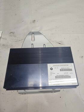5064533ai Jeep 5064533ag 11-15 Grand Cherokee Audio And Visual Amplifier 506 Watt