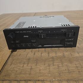 P56007519 Jeep 54229710 Chrysler/jeep 90s Radio / Untested And As Is