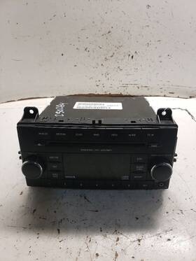 Am-fm-cd-mp3 Jeep 638-04076a Audio Equipment Radio Receiver Fits 13 Grand Cherokee 1355250