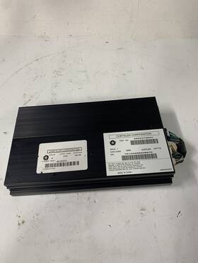 68223796ac Jeep 2016 Wrangler Audio Radio Amplifier Oem