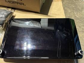 68343236ah Jeep Used Radio Screen Display 2022-2023 Grand Wagoneer Minor Damage