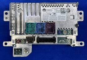 68527730ai Jeep 22 23 Grand Cherokee Wagoneer Uconnect 5 Nav 10 Inch /12 Radio Module Receiver