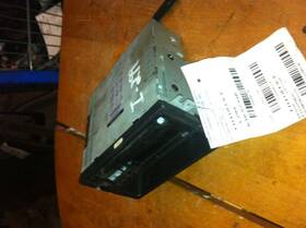 638-57326 Kia 98 99 Sephia Radio Receiver Digital Am-fm-stereo-cd Player