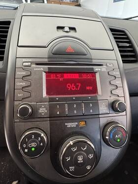 96150-2k205amal Kia 2010-2011 Soul Am Fm Mp3 Radio Cd Player Bluetooth Music -