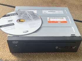 Land Rover Xgk500070/yib50070 04-09 Range Denso Navigation Cd Player