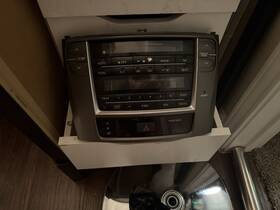 758950-0401 Lexus Is250 Is350 2006-2008 Oem Am/fm Radio Receiver Dash Insert With Buttons