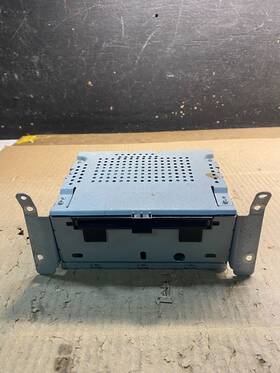 Fl7t-19c107-cd Licnoln 2015 2016 Lincoln Navigator Radio Stereo Cd Mp3 Player Receiver Am/fm Z5372 Dg