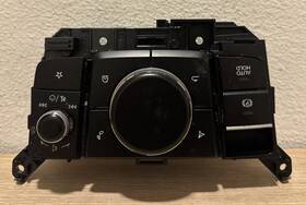 Bdgf66cm0l Mazda 2019 3 Audio Equipment Radio Console Gps Switch Oem