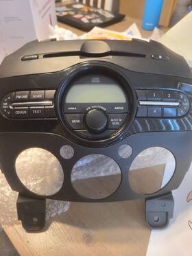 Dr6166ar0 Mazda Ka300 2 2012 Oem Stereo Unit / Frame
